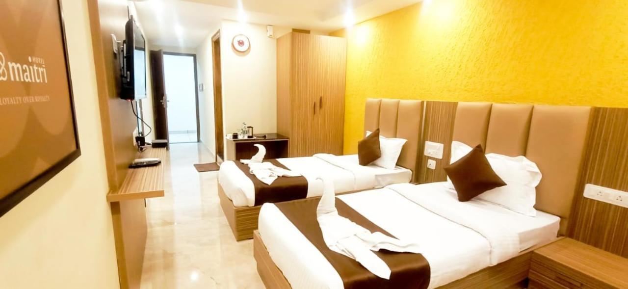 Hotel Maitri Mysuru Zewnętrze zdjęcie